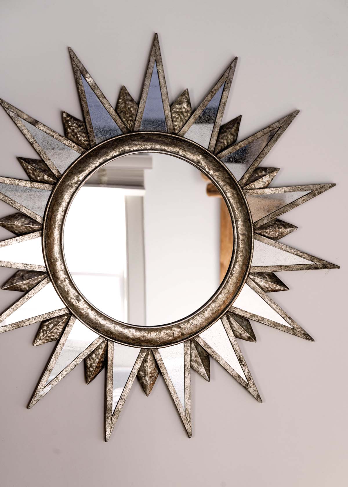 Decorative silver mirror