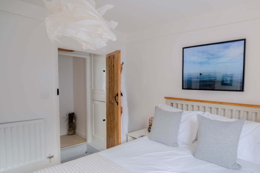 Double bedroom with modern design lampshade