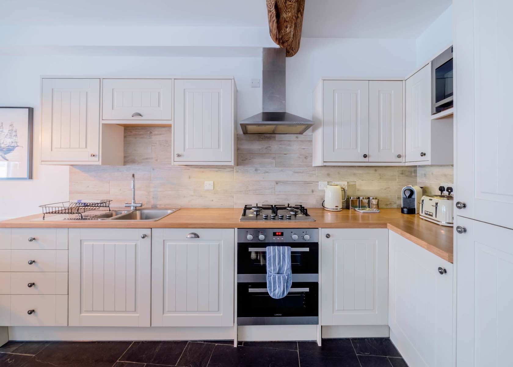 Modern white cottage kitchen