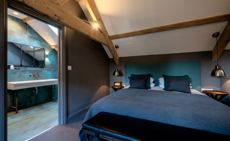 King Size Bedroom Bibury The Cotswolds
