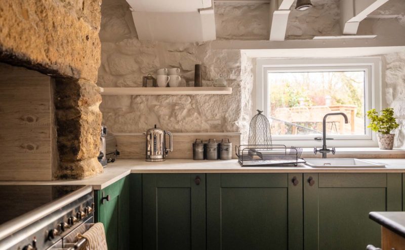cottage on the river kitchen Dartmoor