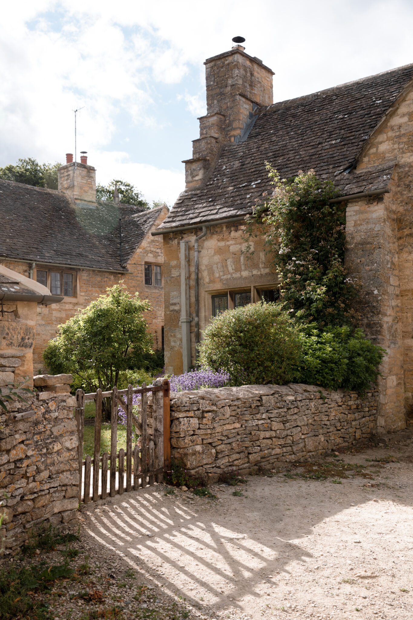 Number 3 The Square The Cotswolds cottage upper slaughter