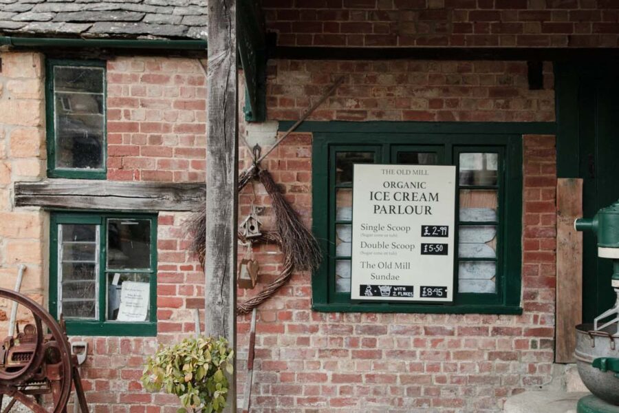 Exterior of ice cream parlour