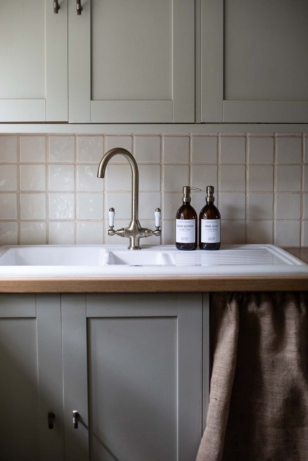 farmhouse style sink