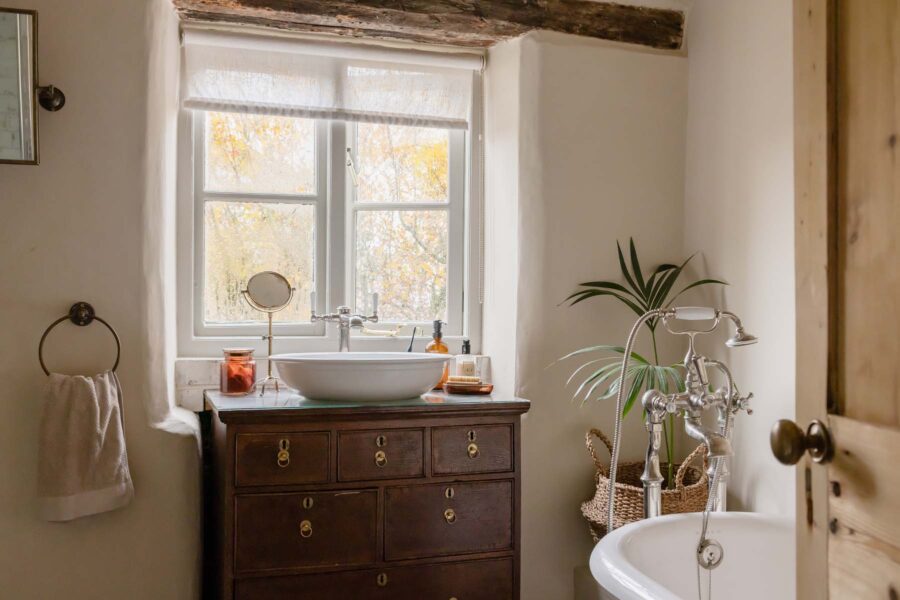 bathroom sink and tub