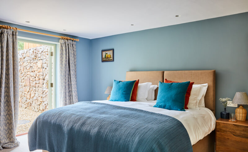 double bedroom blue blanket