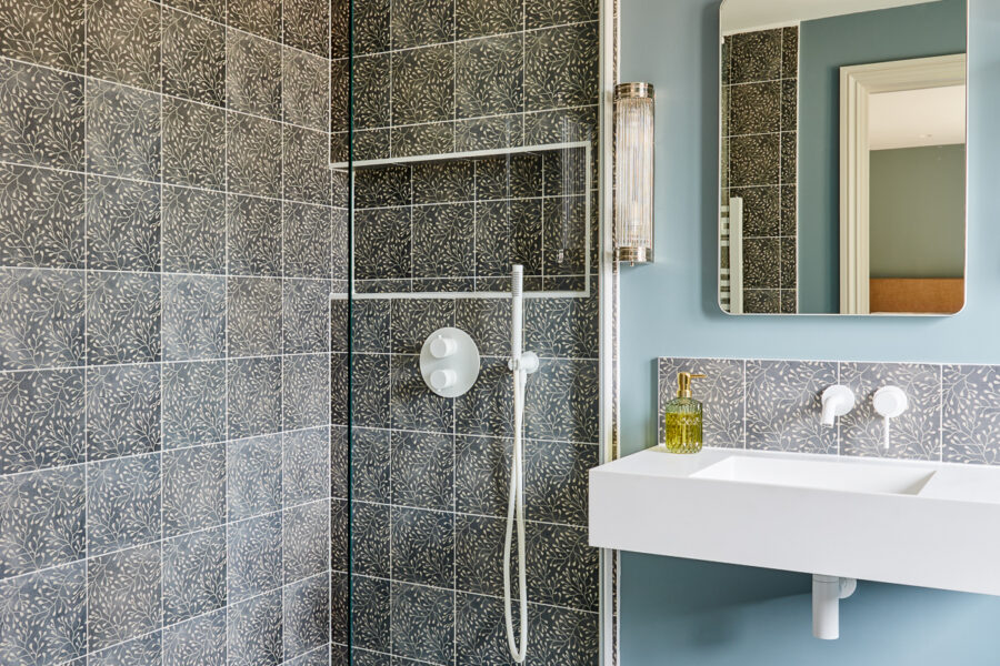 bathroom with walk in shower