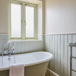 bathroom with bathtub