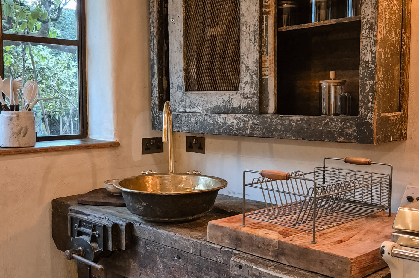 The Cowshed, The Cotswolds, Sand & Stone Escapes