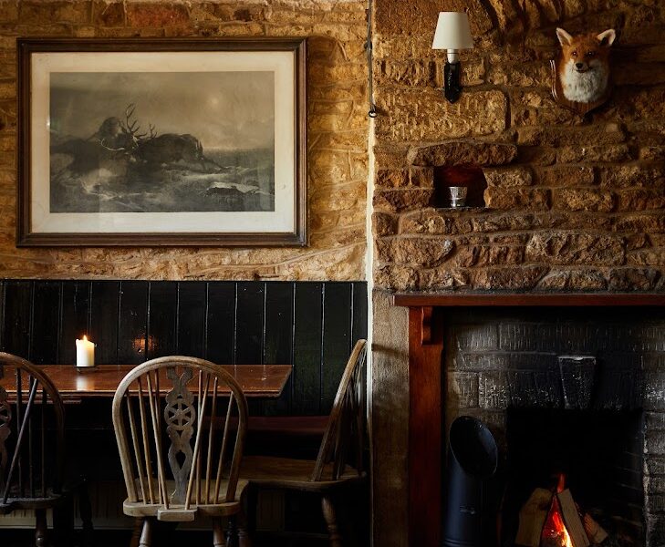 The Fox at Broadwell pub