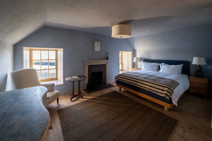 sky blue bedroom